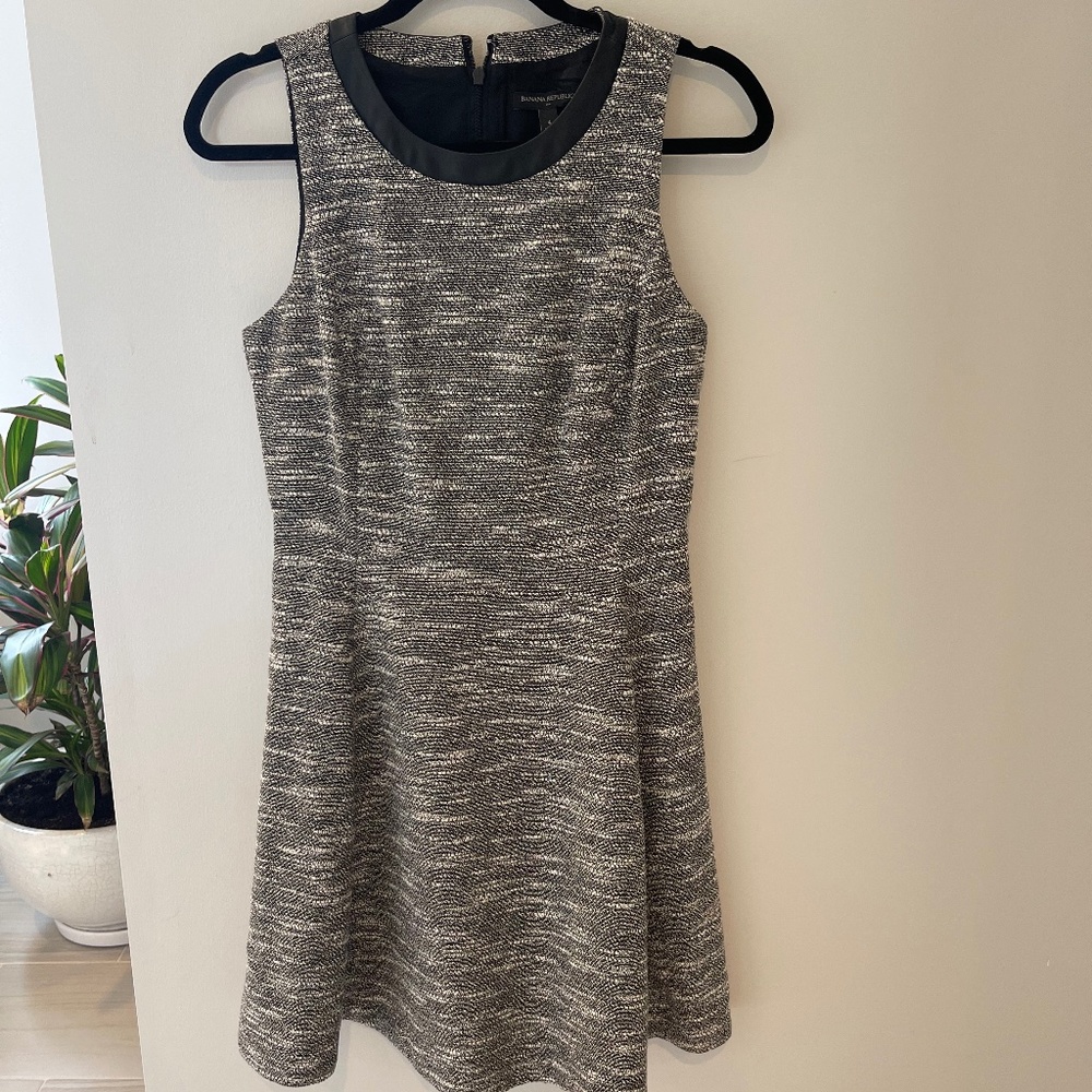 Banana Republic Sleeveless Dress